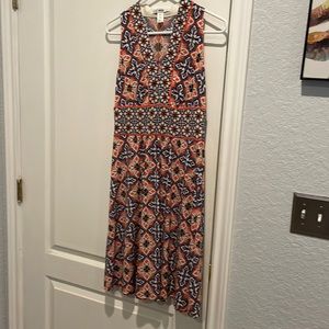 WISP SLEEVELESS DRESS
